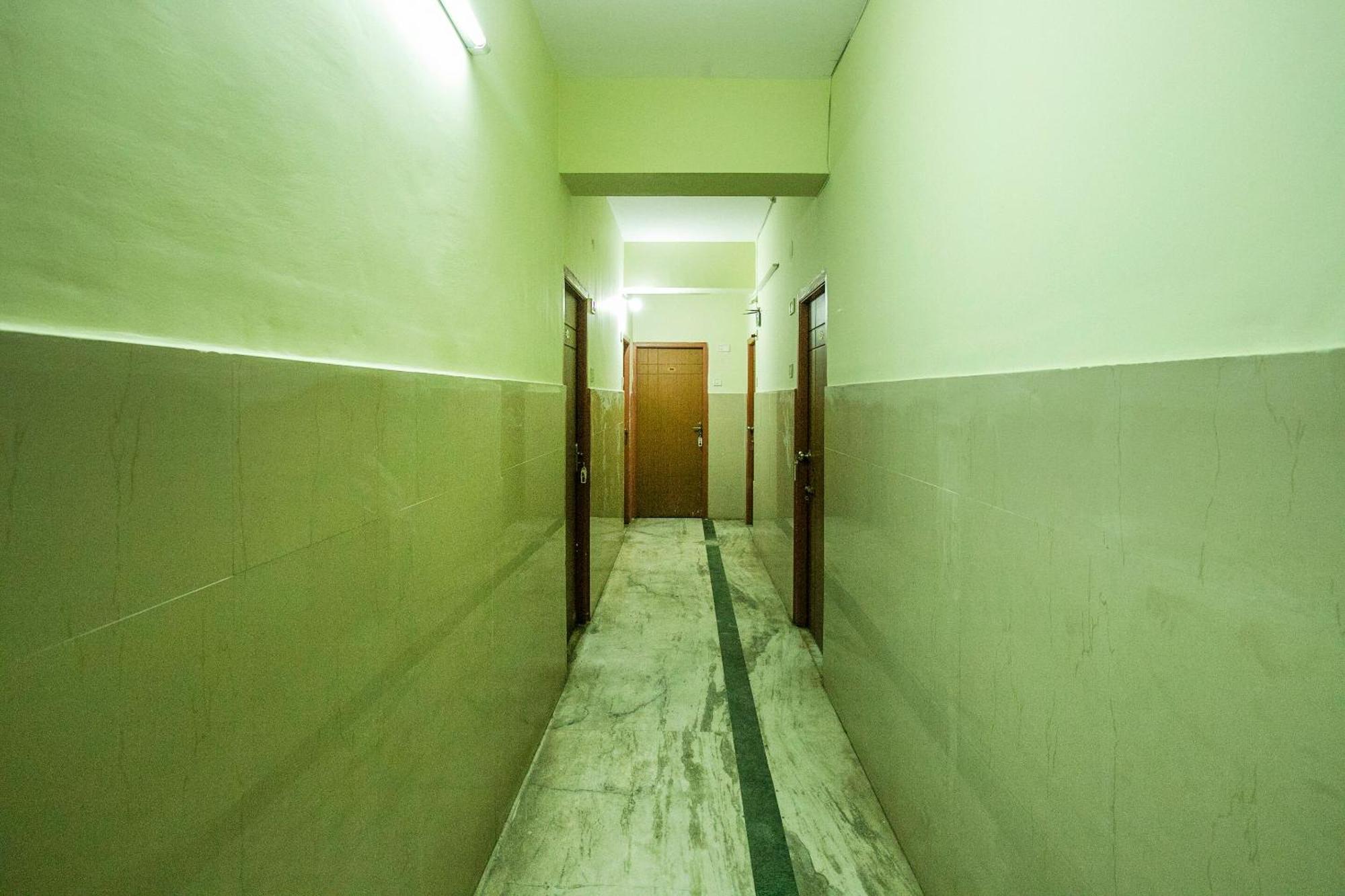 Hotel O Royal Residency Near Hare Krishna Hill Bangalore Dış mekan fotoğraf