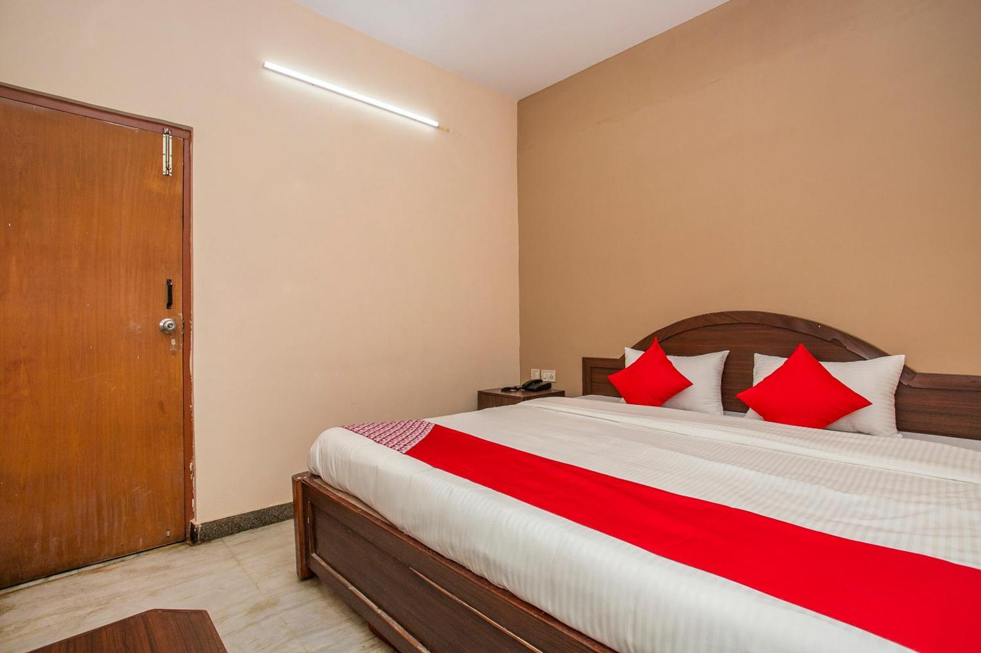 Hotel O Royal Residency Near Hare Krishna Hill Jālahalli Dış mekan fotoğraf